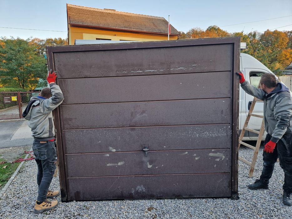 Brama uchylna, masywna, 2550x2250