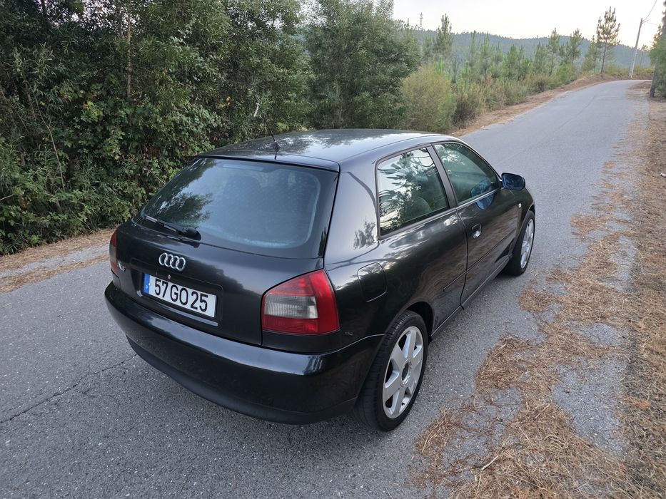 Audi A3 1.9 TDI PD 130 CV — Recaro + Jantes Audi TT 17"