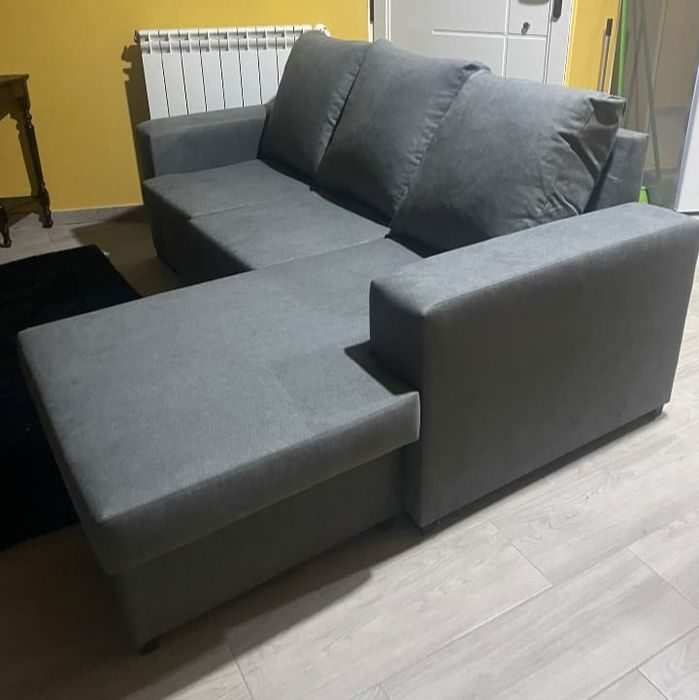 NOVOS!!! Sofás com shaise long reversível.