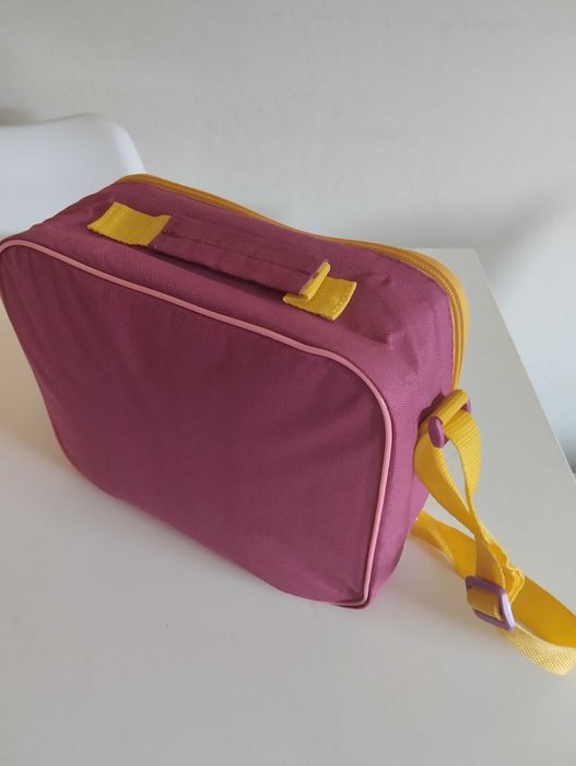 Mochila carteira de menina