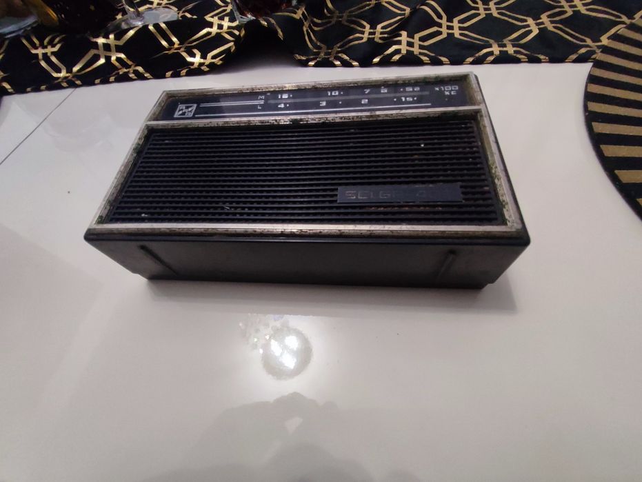 Radio PRL Selga 402 zabytek