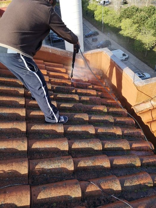 Reparação de telhados e remodelações
