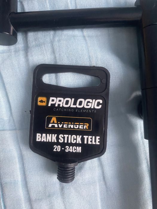 Buzz bary trakker z podpórkami prologic avenger