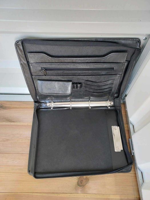 aktówka firma torba teczka eko porządek w dokumentach transport