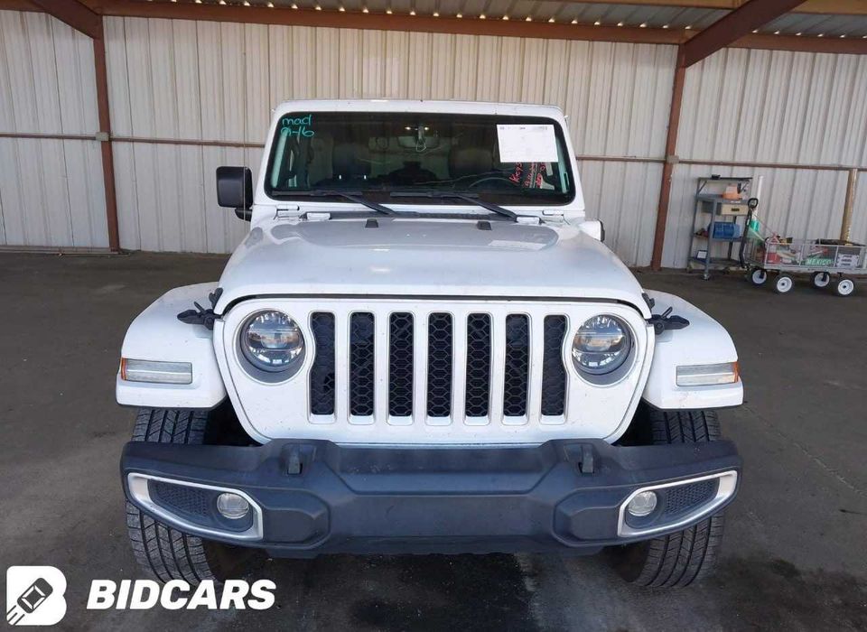 Jeep Wrangler, Unlimited Sahara 4X4 2021 rok 2.0L AWD, części USA.