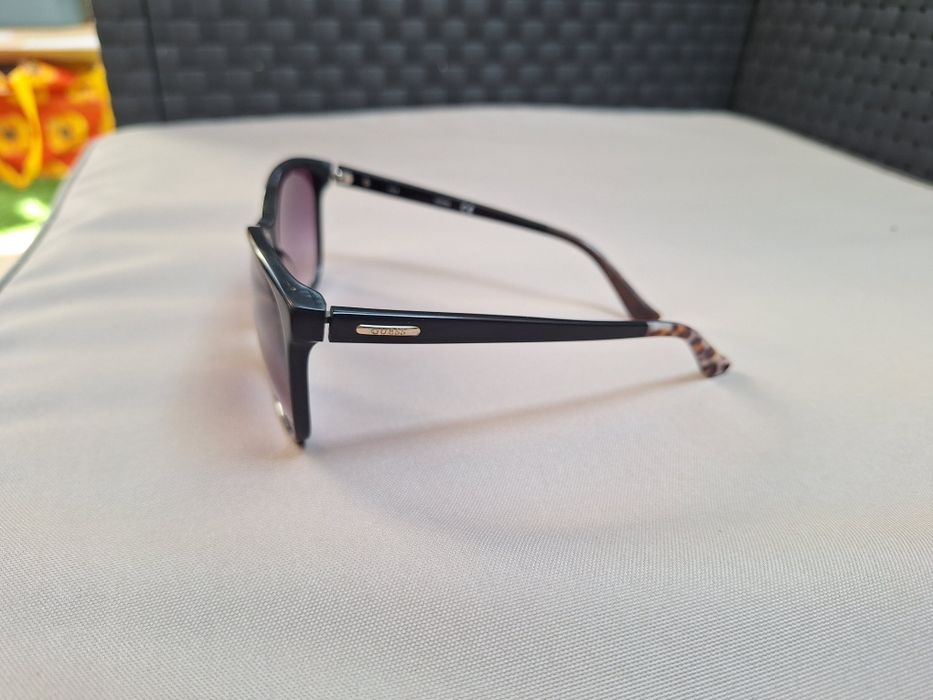 Óculos de sol  GUESS