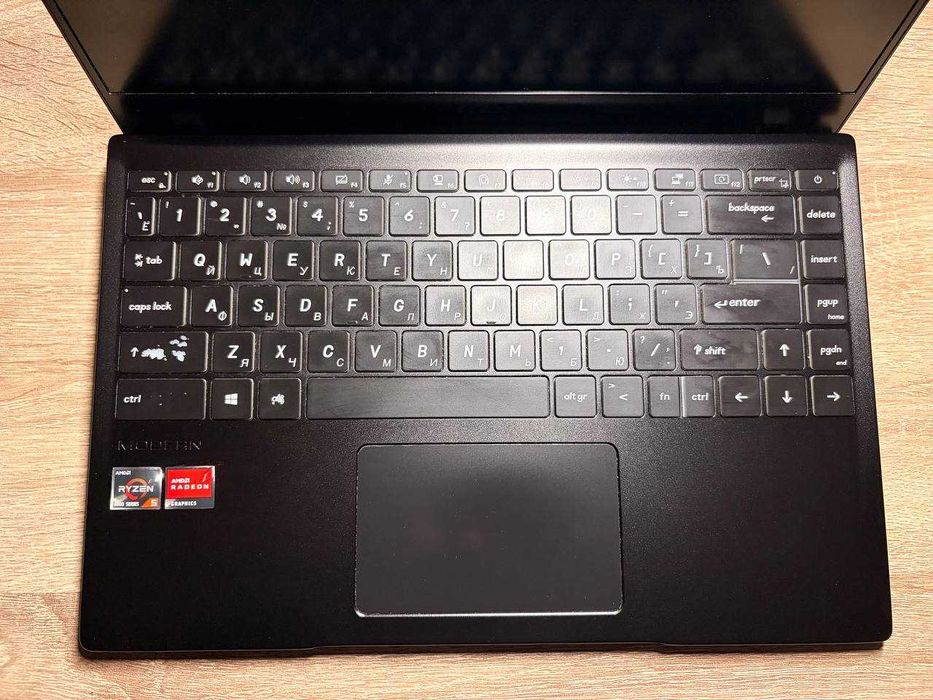 Ноутбук MSI Modern 14 B4MW Luxury Black
