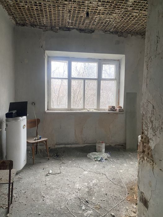 Продам будинок під ремонт у Катеринівці