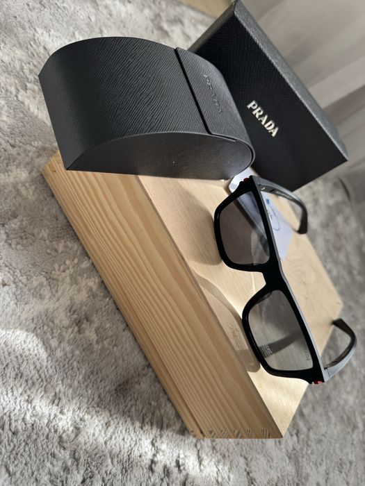 Окуляри чоловічі Prada