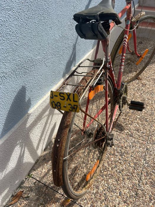 Bicicleta / Pasteleira Órbita original, para restauro ou peças.