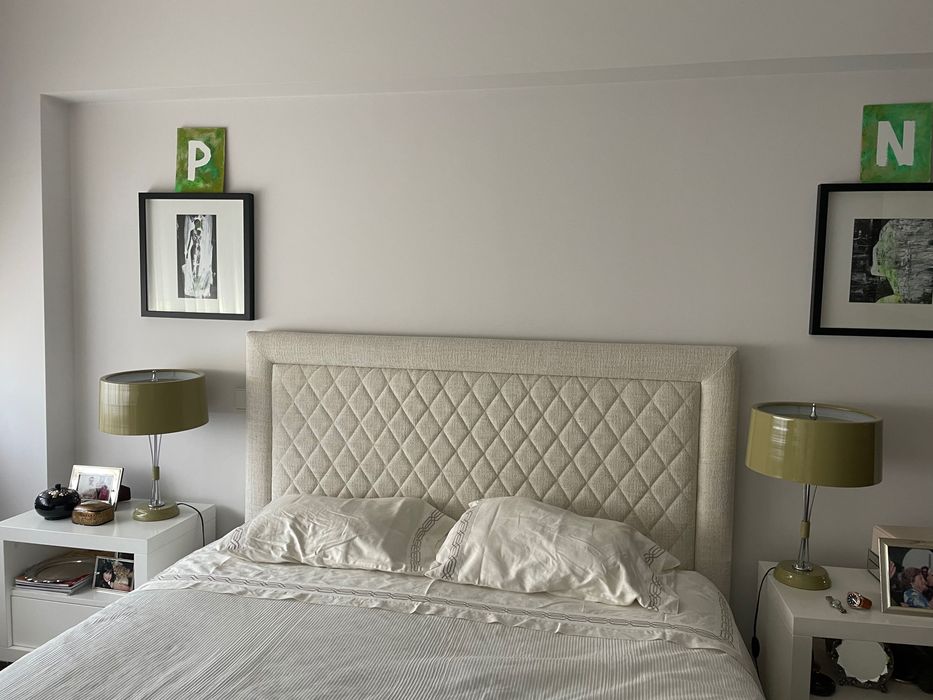 Cama nova de alta qualidade quase nova