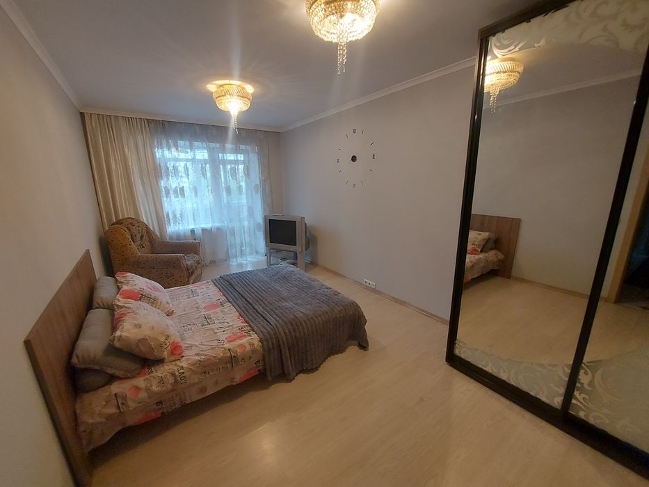 Оренда Квартири,Подобово,Погодинно.Двох кімнатна Зарічанська,Думка