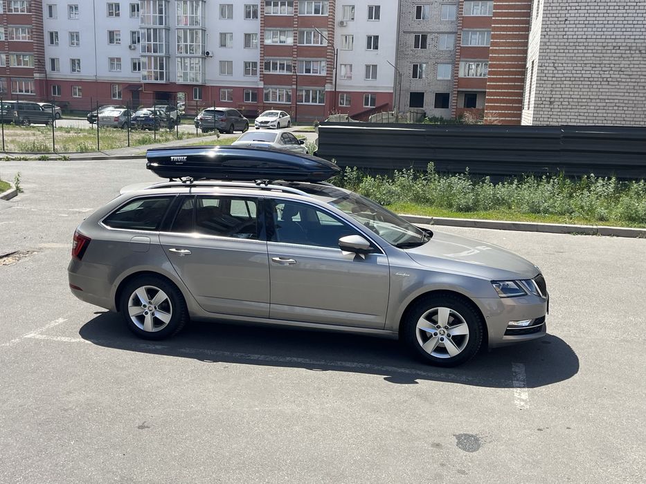 Б/у автобокс Thule Dynamic M tytan