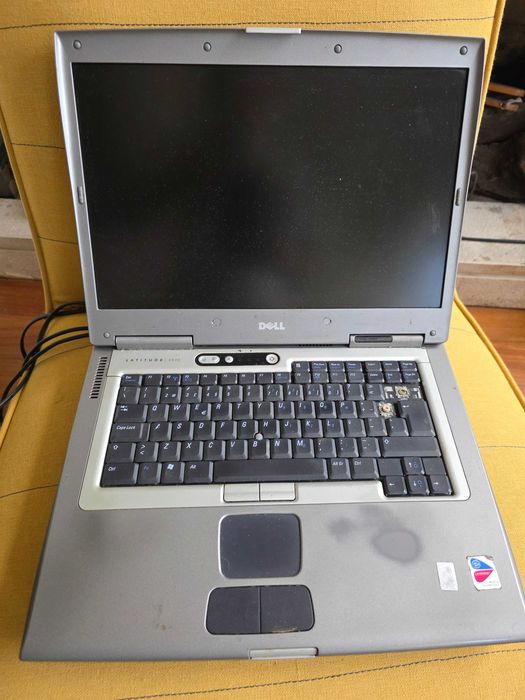 Dell Latitude D800502553645784115201