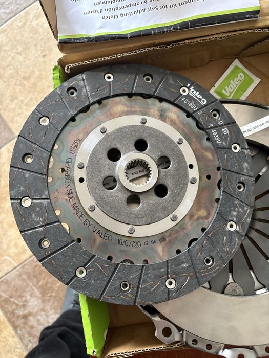 Valeo 828563 Комплект зчеплення, вижимний Sachs 3182654191