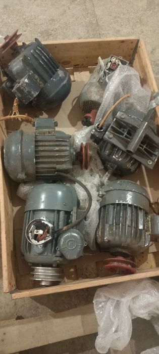 электродвигатель двухскоростной, 2.2 кВт 3000 об, 1.7 кВт 1500 об