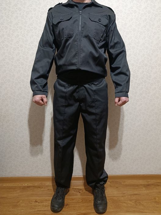 Спецодяг ( робочий костюм)