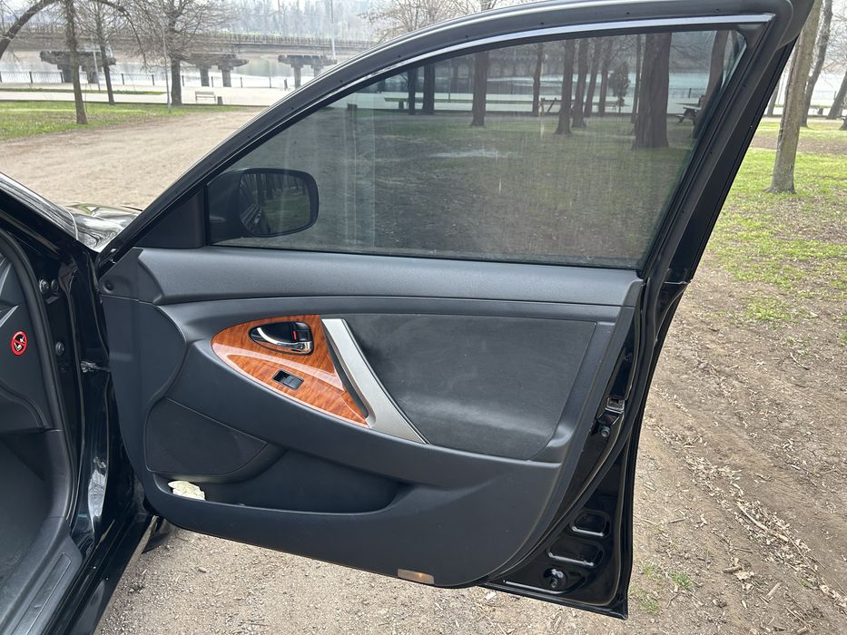 Toyota Camry 40 2.4 Автомат Газ