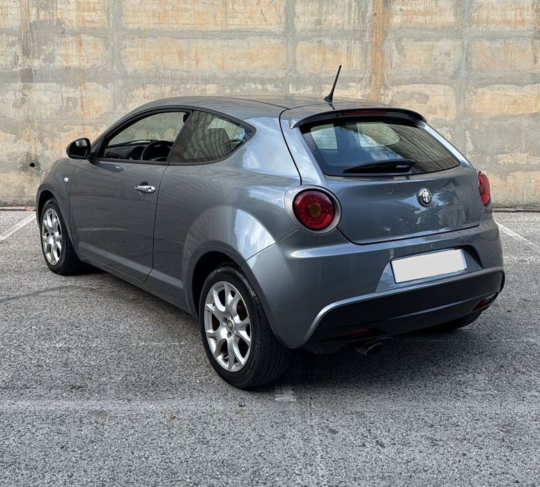 Alfa Romeo Mito 2012 (bom estado)