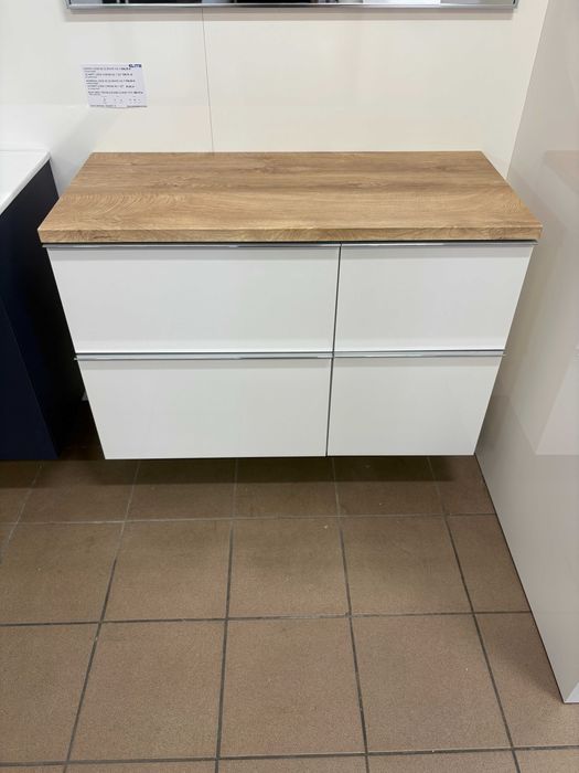 Wyprzedaż ekspozycji Szafka biała 100 cm z