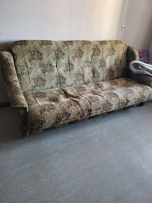 Продам диван не дорого