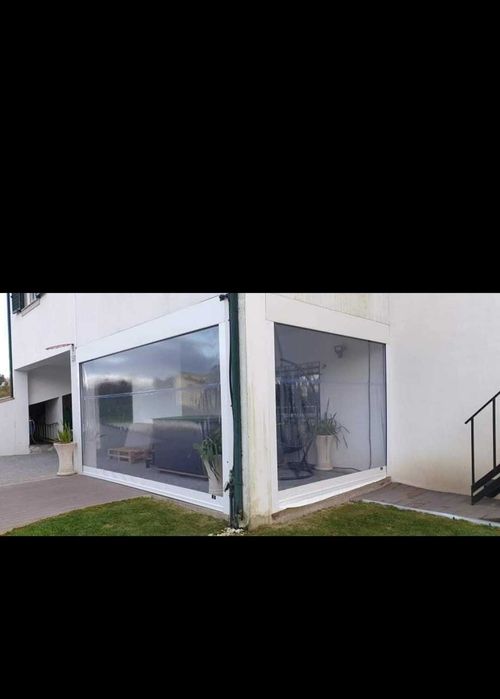 Cortinas verticais  em tela pvc para protecção solar