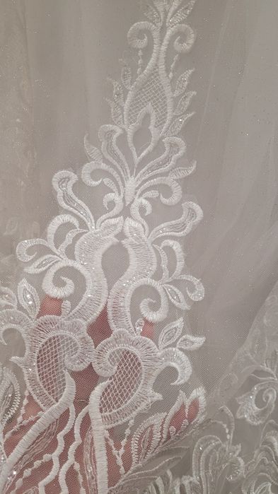 Śliczna Suknia ślubna