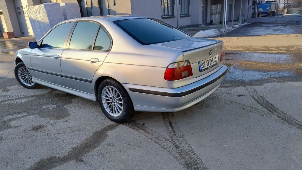 BMW 5 Е39 528І газ/бензин