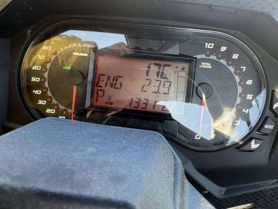 Buggy Polaris RZR 1000 C/novo