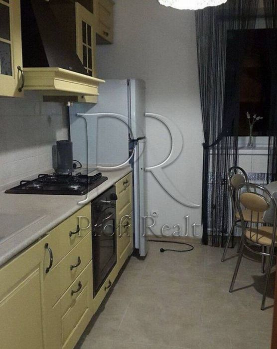 Продаж 2 к./Хорива/Поділ/Тараса Шевченка/Контрактова/Поштова