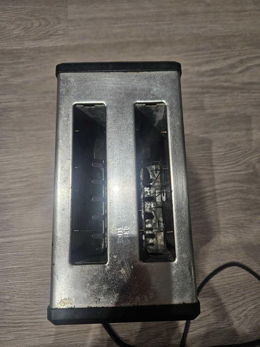 Електричний тостер