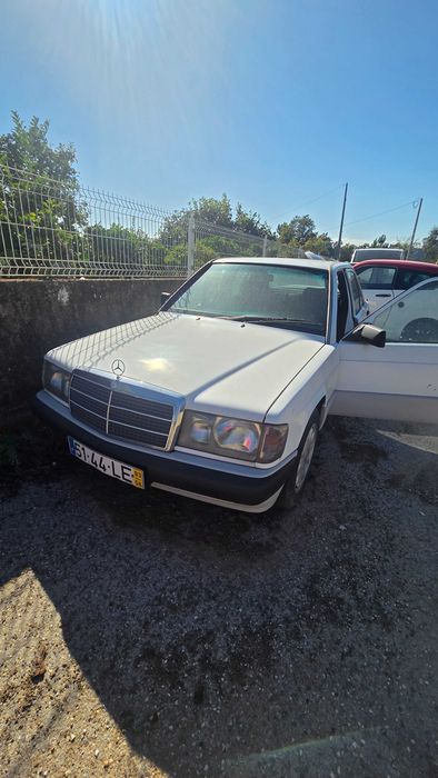 Mercedes-Benz 190D