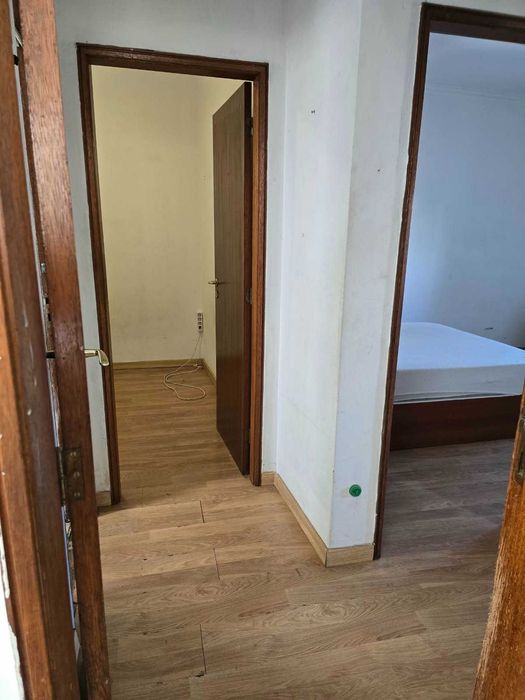 ARRENDA-SE CASA T2 em Guifões - matosinhos