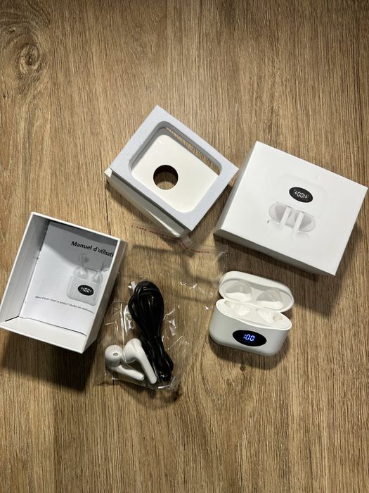 Безпровідні блютуз навушники