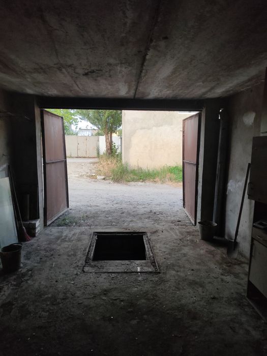 Продам гараж каменный с ямой в гаражном кооперативе Гранд Дюк: 6 000 ...