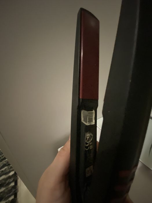 Вирівнювач волосся