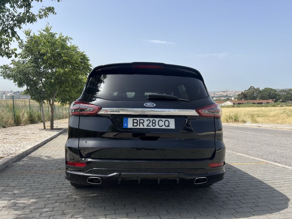Ford S max ST LINE