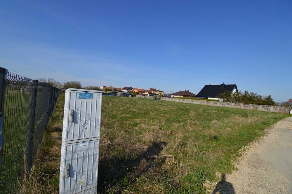Działka budowlana 1646 m² Zawady k. Bełchatowa - Widok 4