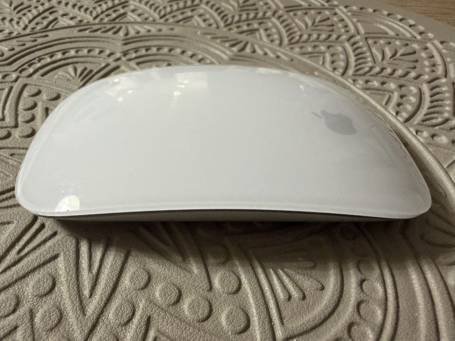 Apple Magic Mouse