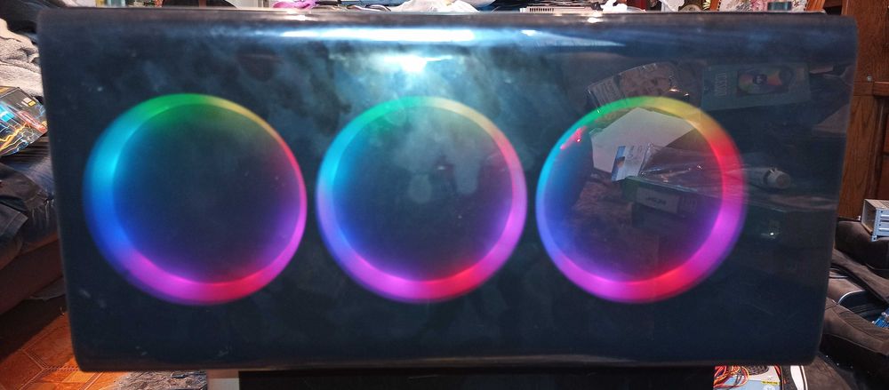 Komputer gaming -Asrock A320-DVS, AM4, RYZEN 7 3700x, 16GB RAM, GTX560