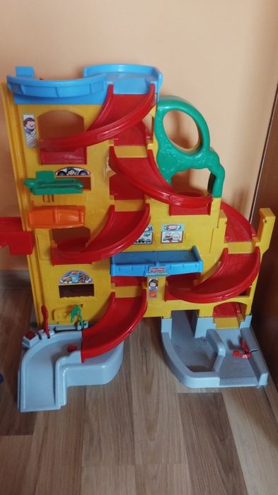 Fischer Price little people garaż samochodziki zestaw warsztat tory