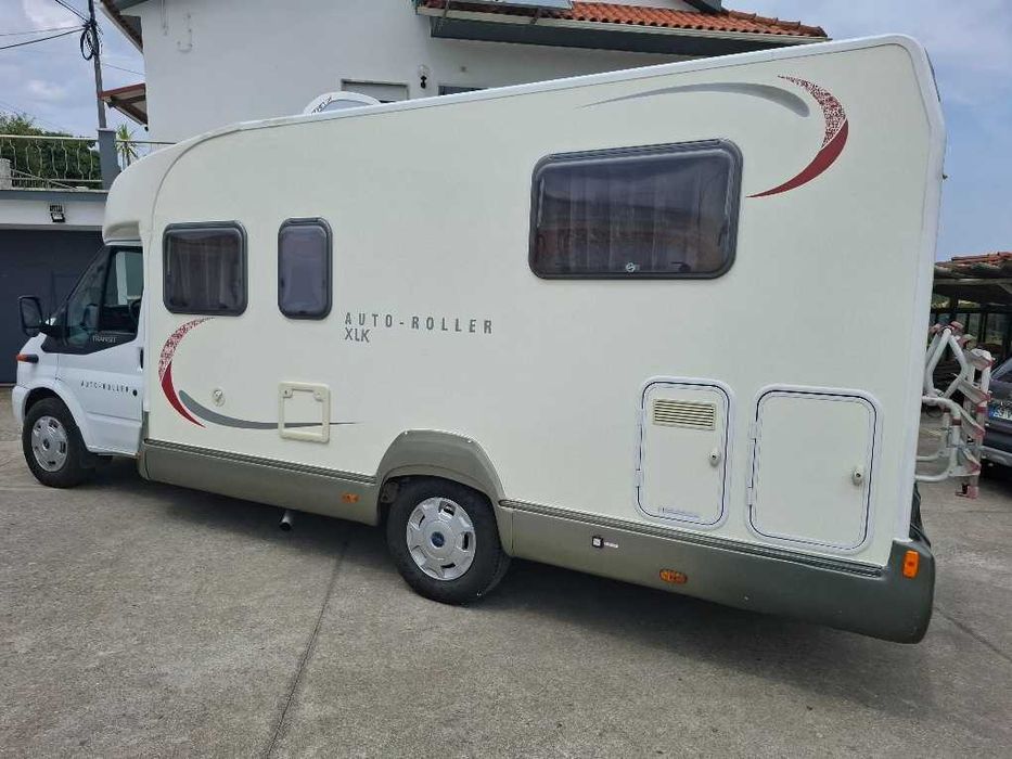 Autocaravana cama central