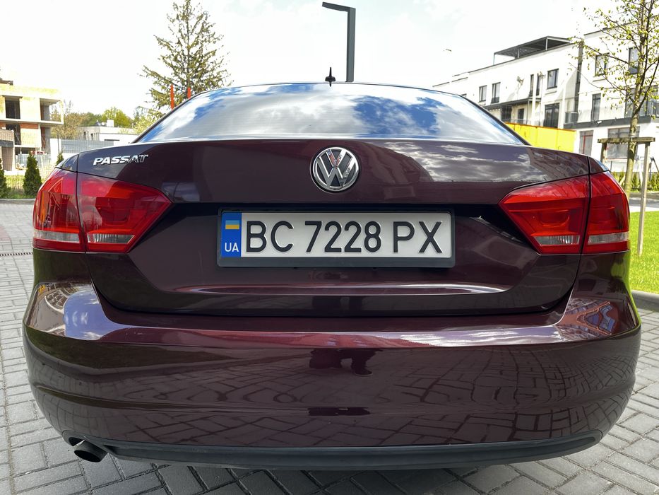 Volkswagen Passat B7 2013 2.5 газ/бенз
