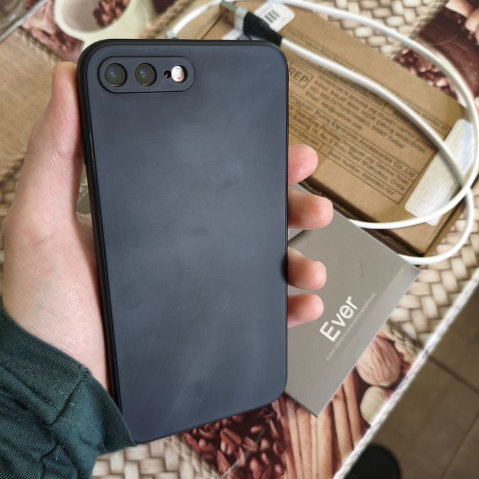 iPhone 7 Plus 32GB + дорогие подарки! : ) аккум. 100%, идеал!