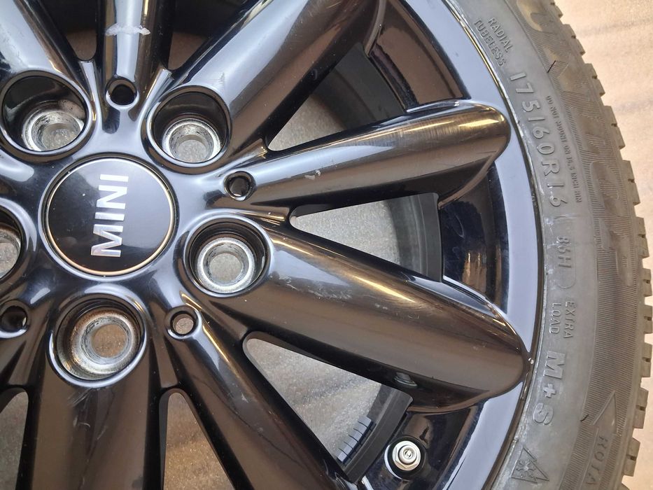 Koła 4x Mini Cooper F55 17 5,5x16 ET46 5x1112 Zimowe 175/60R16 2021