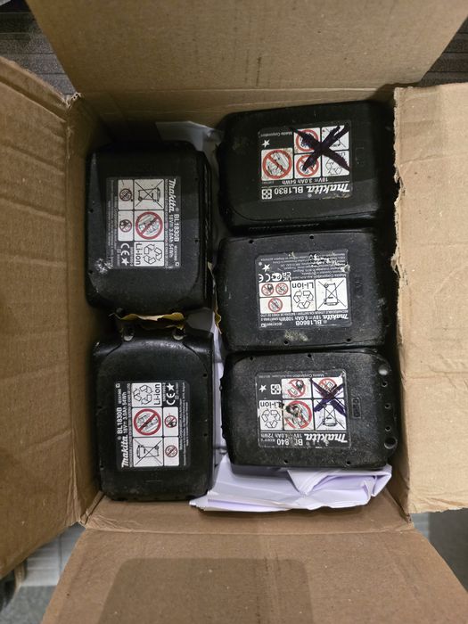 Makita - naprawa baterii