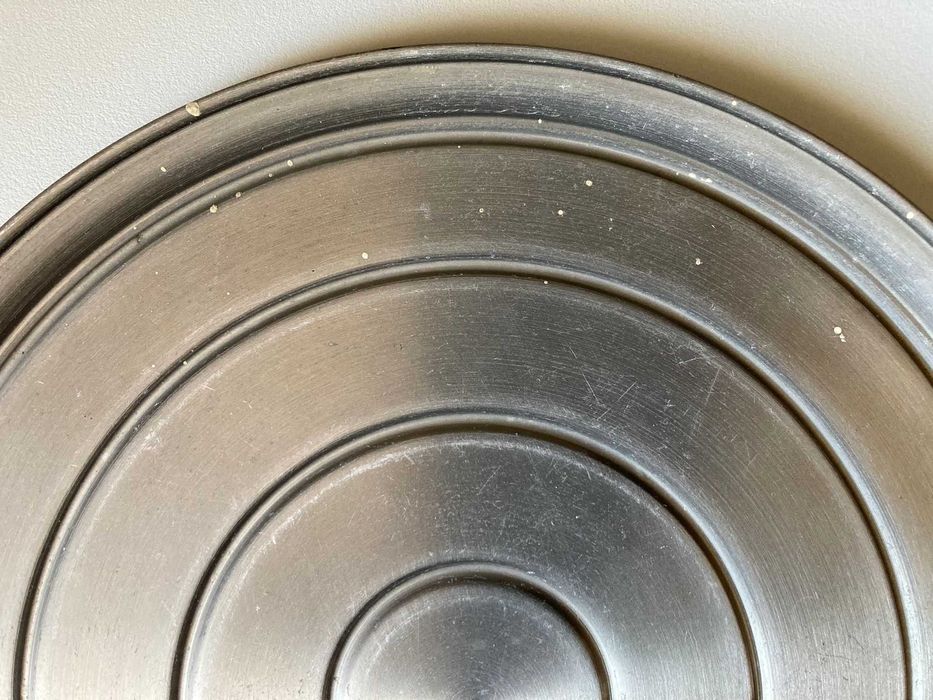 Bandeja de Metal (~38cm diâmetro)