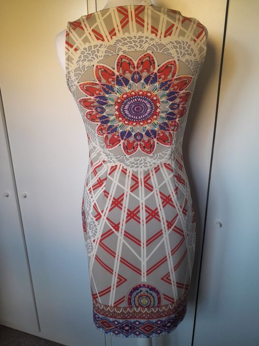 Nowa sukienka ołówkowa boho 36/38