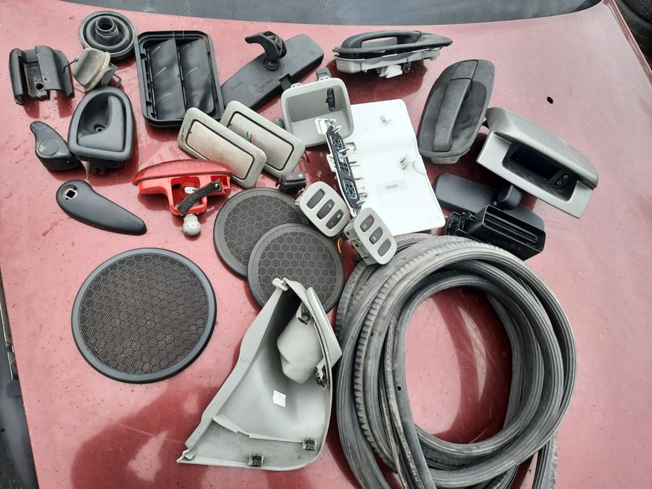 Пластик плафон салону Opel Vivaro RENAULT Trafic Nissan Primastar