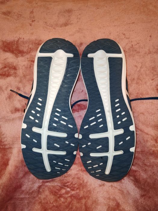 Sapatilhas asics T 42